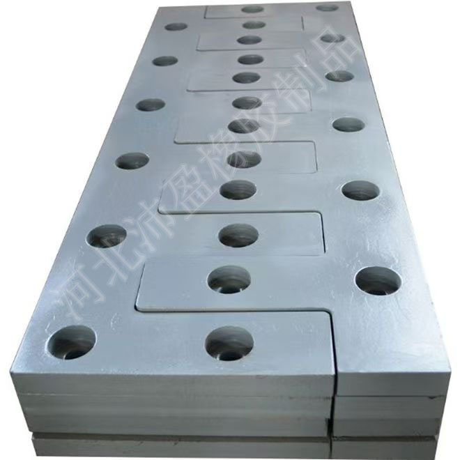 多向变位梳齿伸缩缝